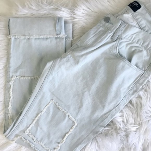 NWT Nasty Gal Light Wash Patch Boyfriend Jeans - Picture 2 of 8